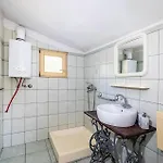 Casa vacanze In With Wifi Sali