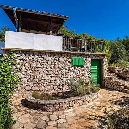 2 Bedroom Front In Sali