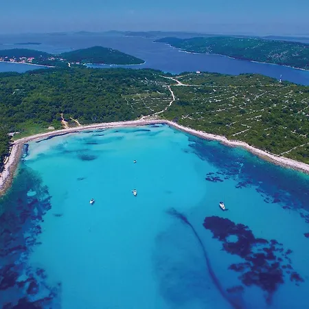 2 Bedroom Front In Sali