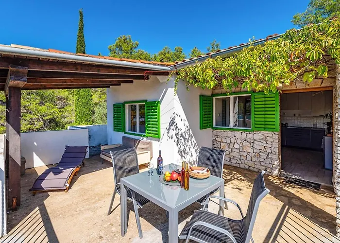 Vakantiehuis 2 Bedroom Front In *