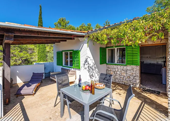 Vakantiehuis 2 Bedroom Front In *